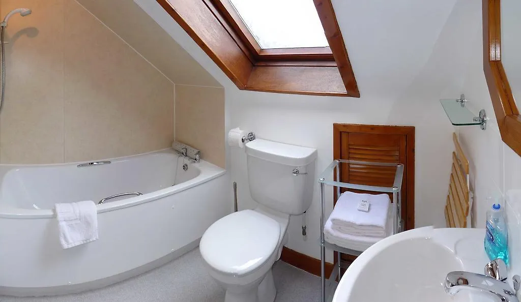 Crioch Guest House Edinburgh 3*,
